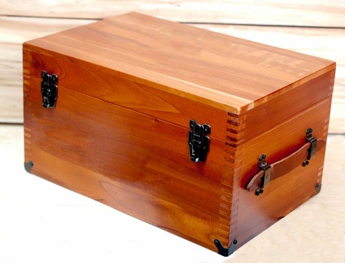 0032c cedar chest - cedar,